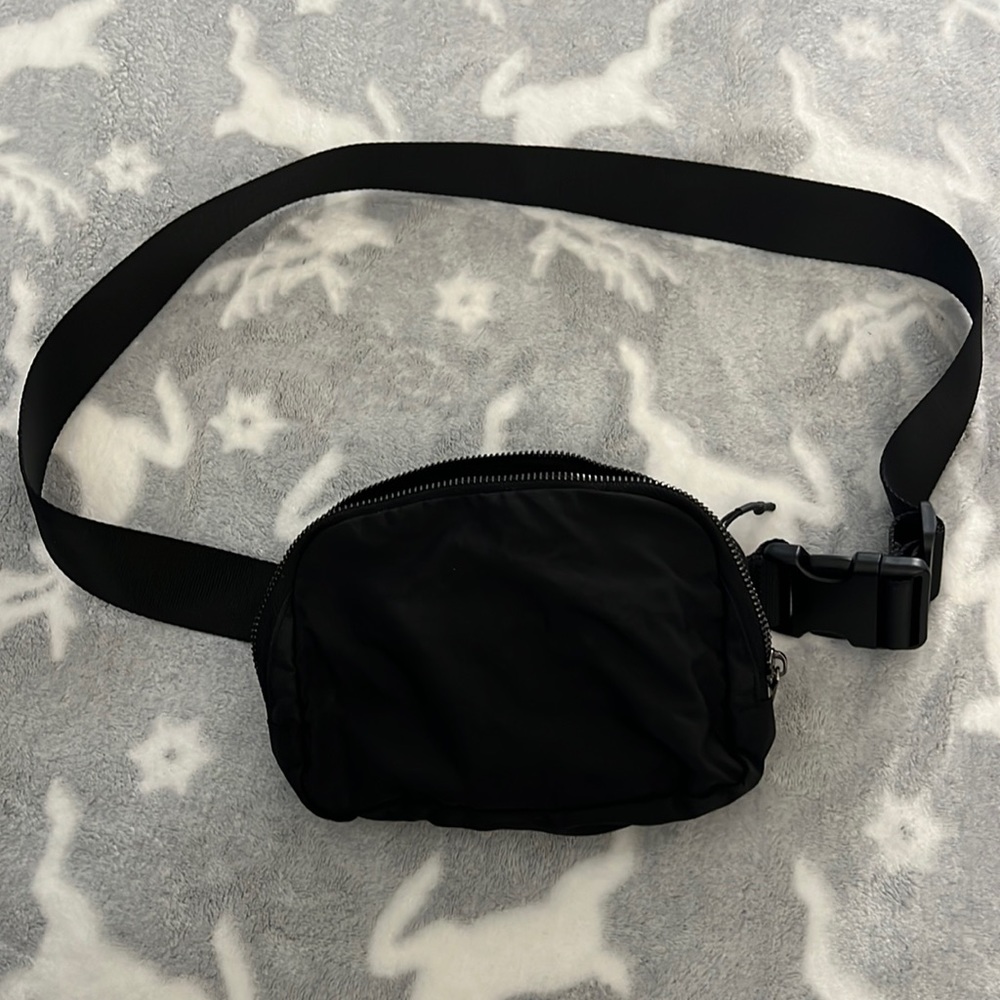Fanny pack